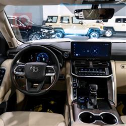 تۆیۆتا لاند کروزەر